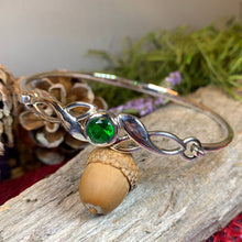 Load image into Gallery viewer, Celtic Knot Bracelet, Celtic Jewelry, Irish Jewelry, Love Knot Jewelry, Bridal Jewelry, Emerald Jewelry, Wife Gift, Ireland Jewelry, Norse
