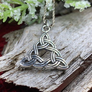 Celtic Knot Necklace, Scotland Jewelry, Irish Jewelry, Scottish Jewelry, Trinity Knot Pendant, Celtic Pendant, Anniversary Gift, Wife Gift