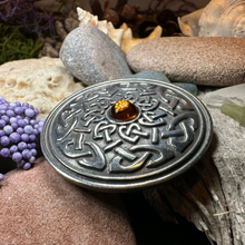 Load image into Gallery viewer, Celtic Knotwork Brooch
