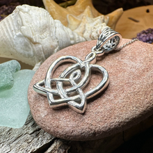 Load image into Gallery viewer, Mother&#39;s Knot Celtic Necklace
