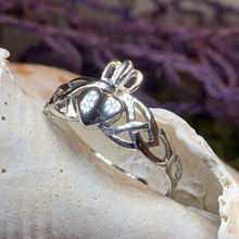 Load image into Gallery viewer, Irish Claddagh Trinity Knot Ring
